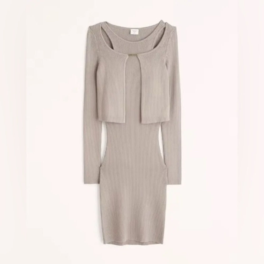 Abercrombie & Fitch Taupe Long Sleeve
Mini Sweater Dress and Scuba Cardigan Set